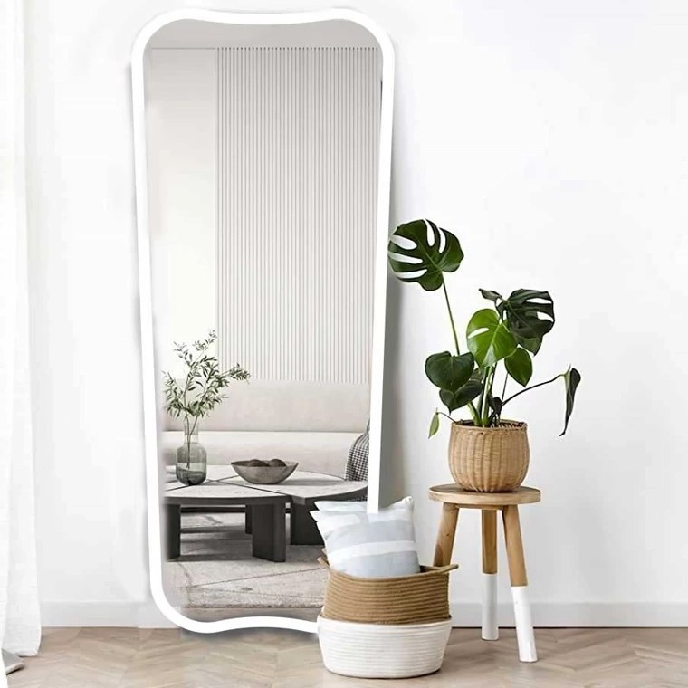 آینه قدی دکوراتیو با روکش چوبm103 کپی